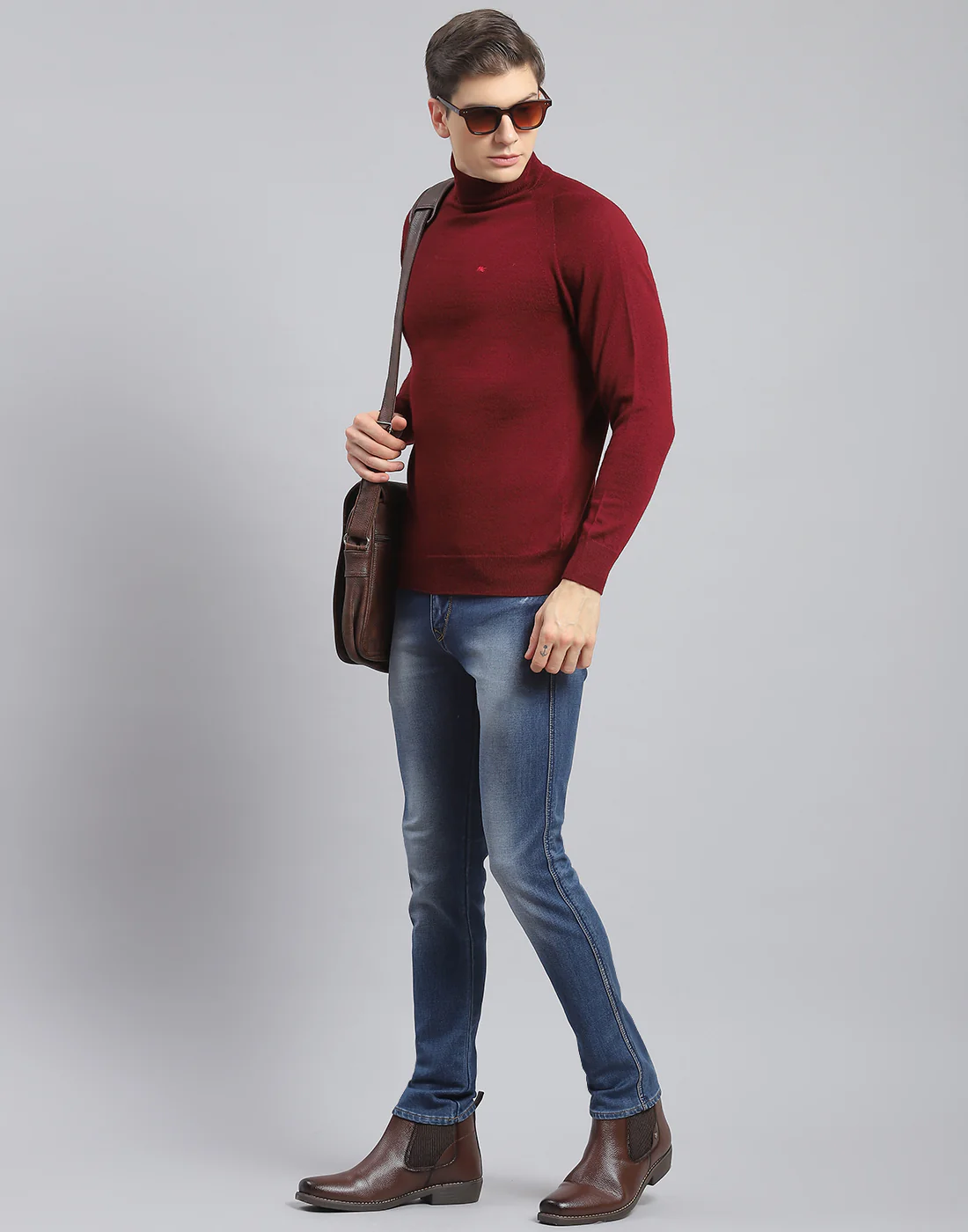 Men Maroon Solid H Neck Full Sleeve Pullover - Image 2