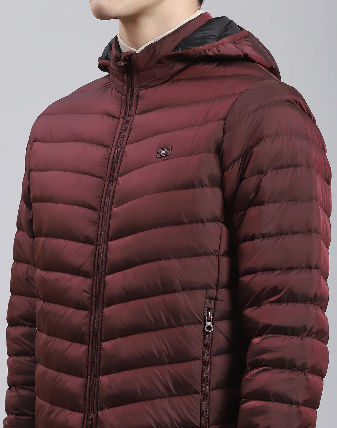 Men Maroon Solid Hooded Full Sleeve Jacket - Image 7