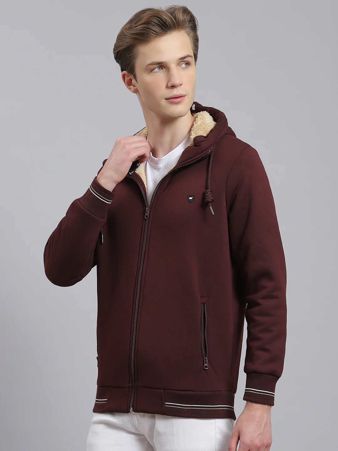 Men Maroon Solid Hooded Full Sleeve Sweatshirt - Image 2
