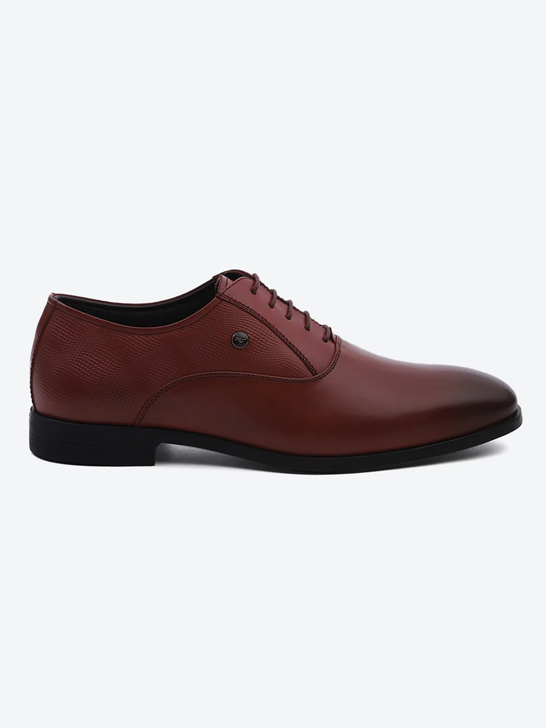 Men Maroon Solid Lace Up Genuine Leather Formal Oxfords - Image 4