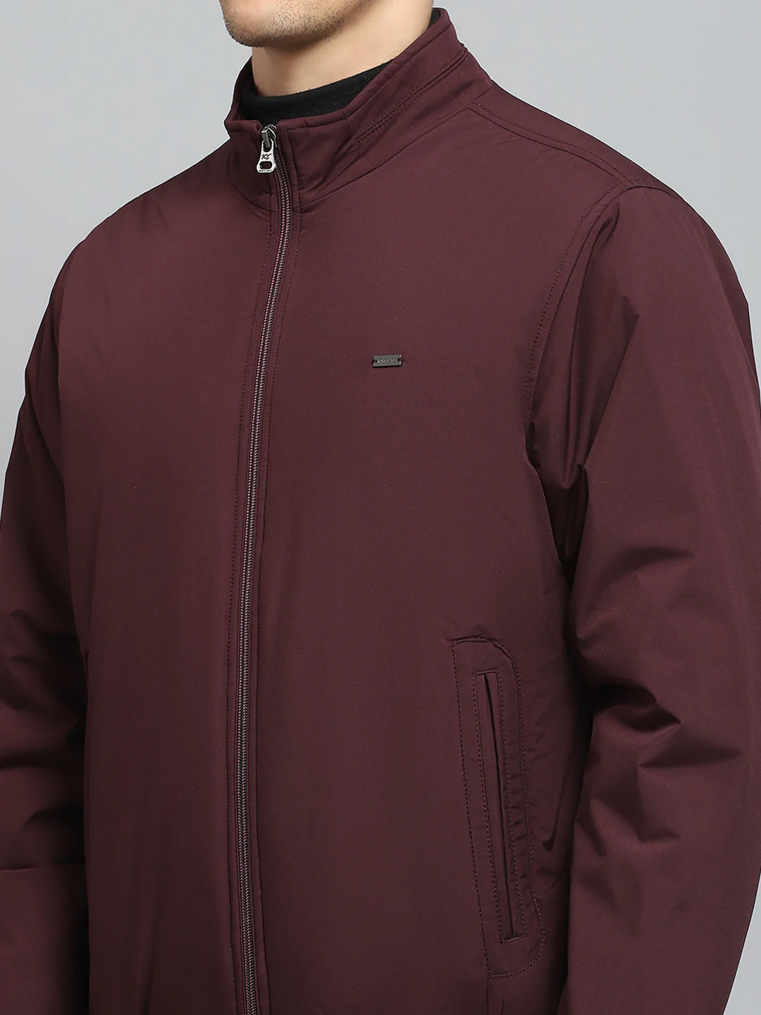 Men Maroon Solid Mock Neck Full Sleeve Jacket - Image 6