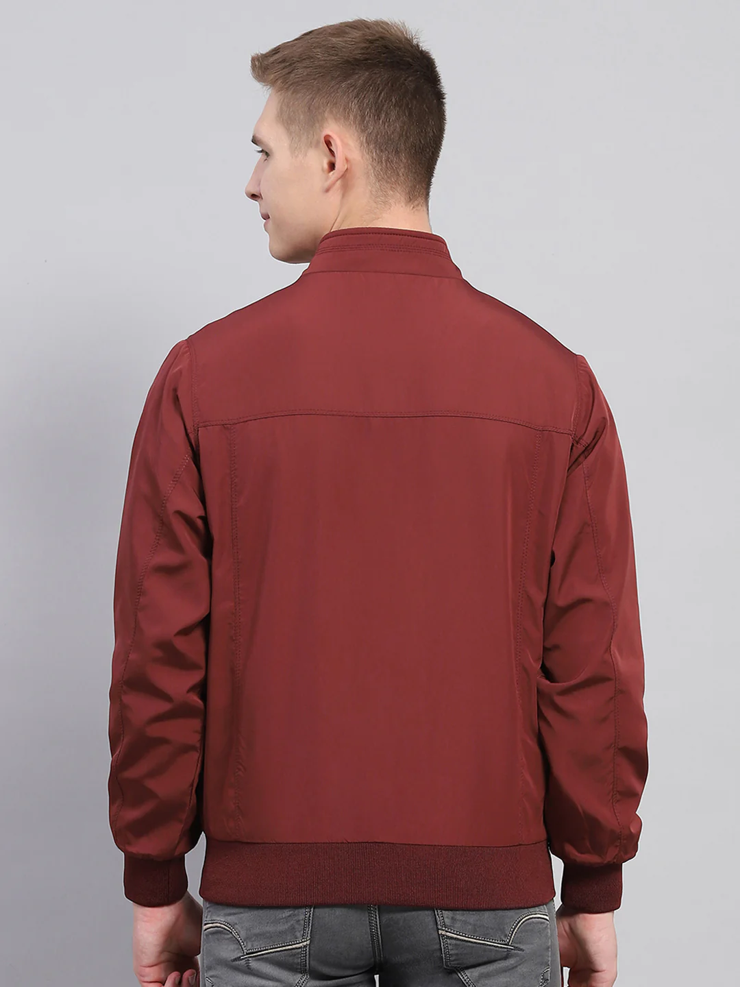 Men Maroon Solid Mock Neck Full Sleeve Jacket - Image 9