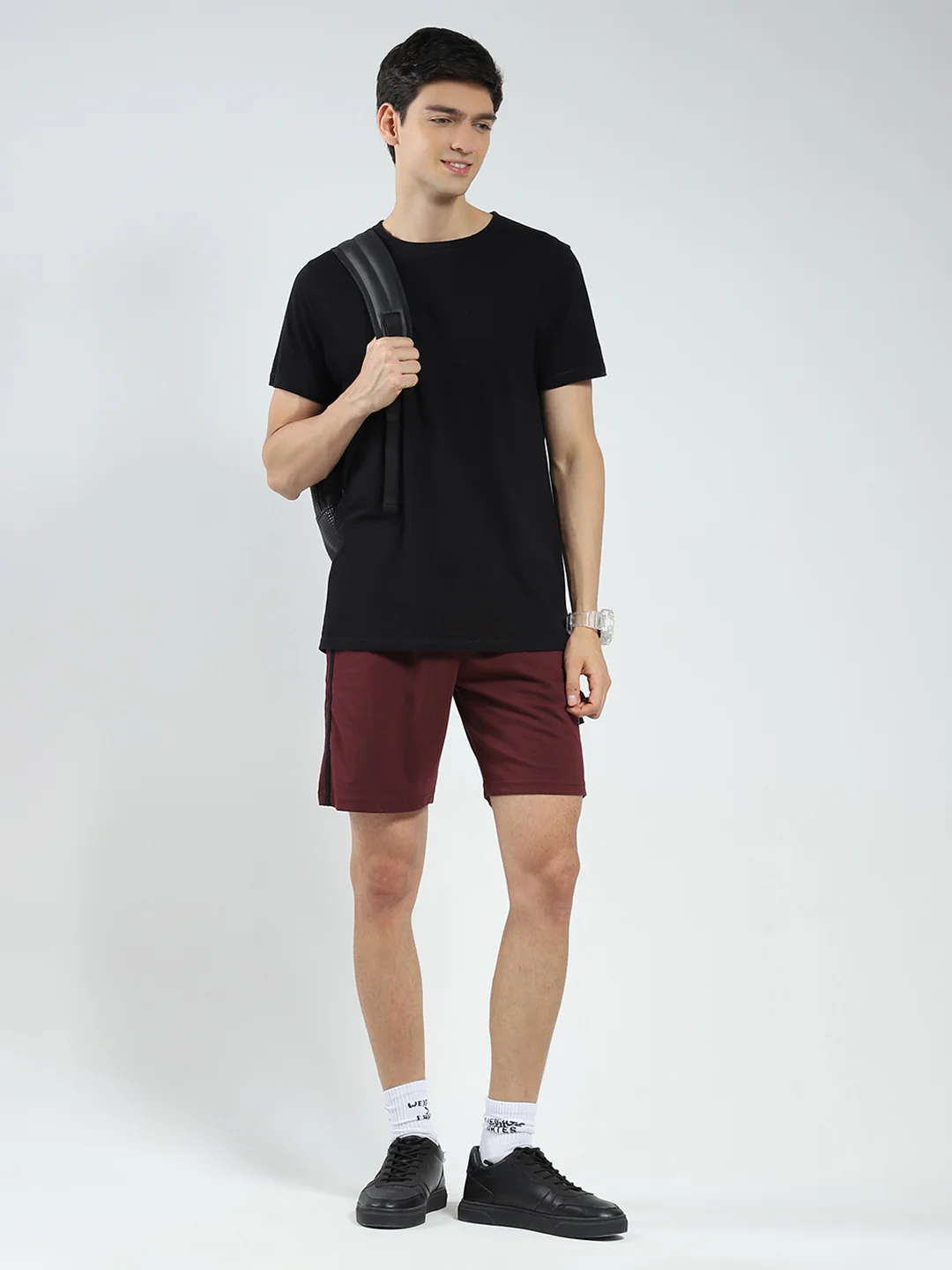 Men Maroon Solid Regular Fit Bermuda - Image 2
