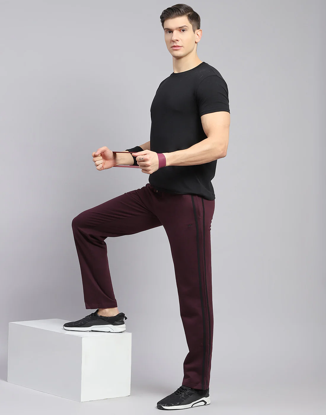 Men Maroon Solid Regular Fit Winter Lower - Image 2