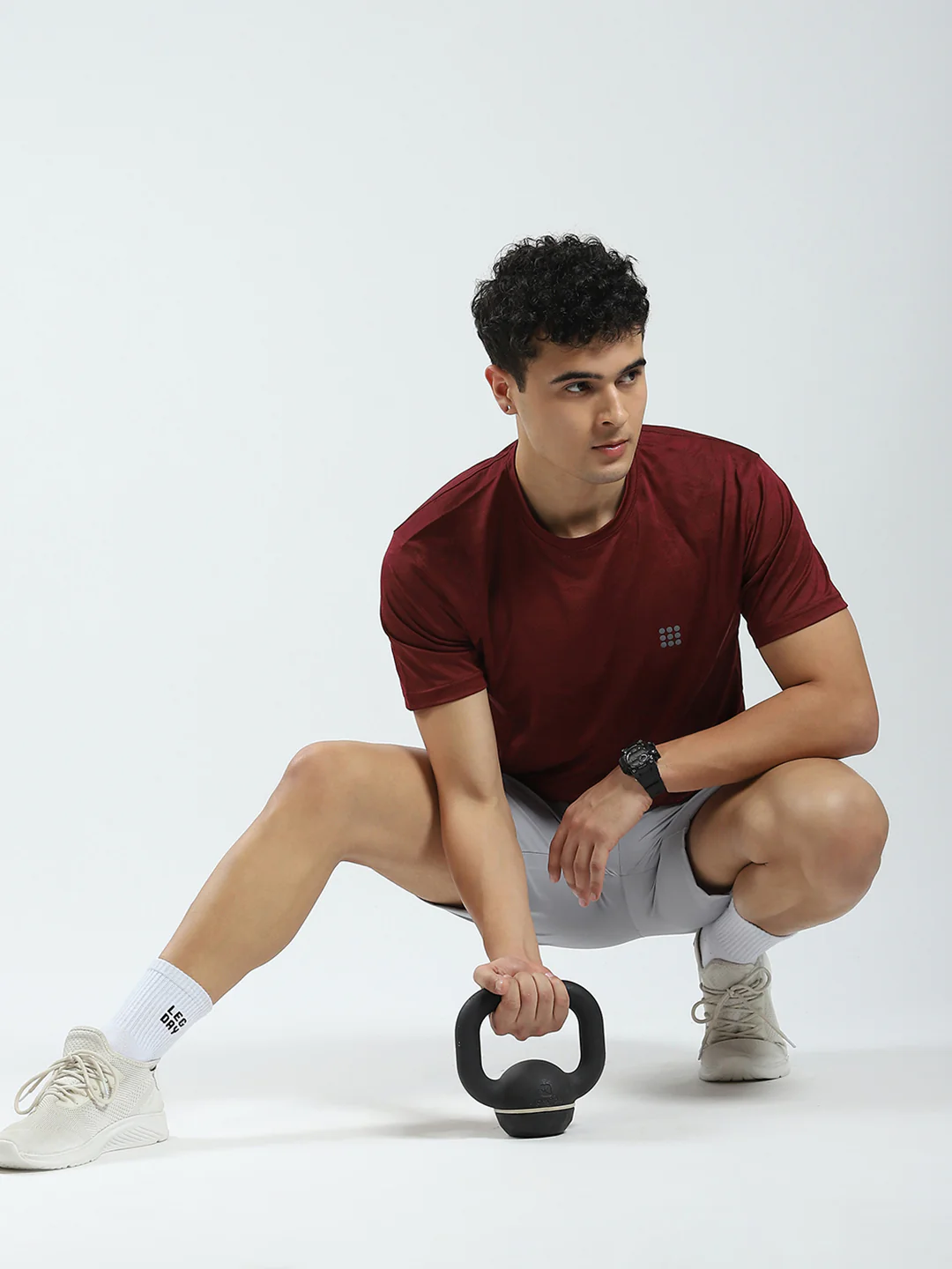 Rock.it Men Maroon Solid Round Neck Half Sleeve T-Shirt - Image 2