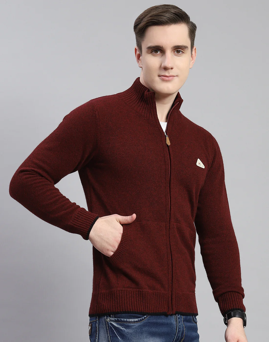 Men Maroon Solid Stand Collar Full Sleeve Pullover - Image 5