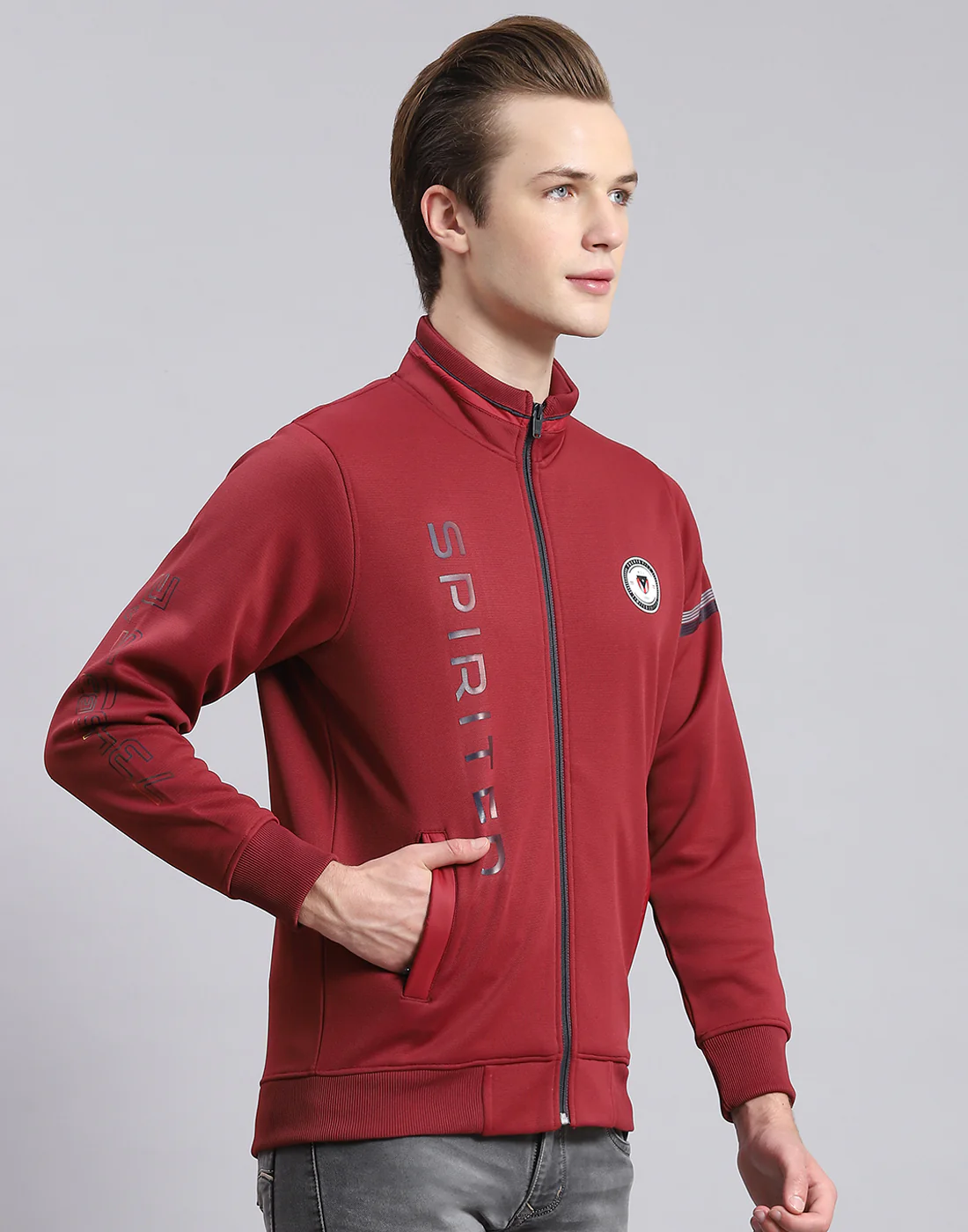 Men Maroon Solid Stand Collar Full Sleeve Sweatshirt - Image 4