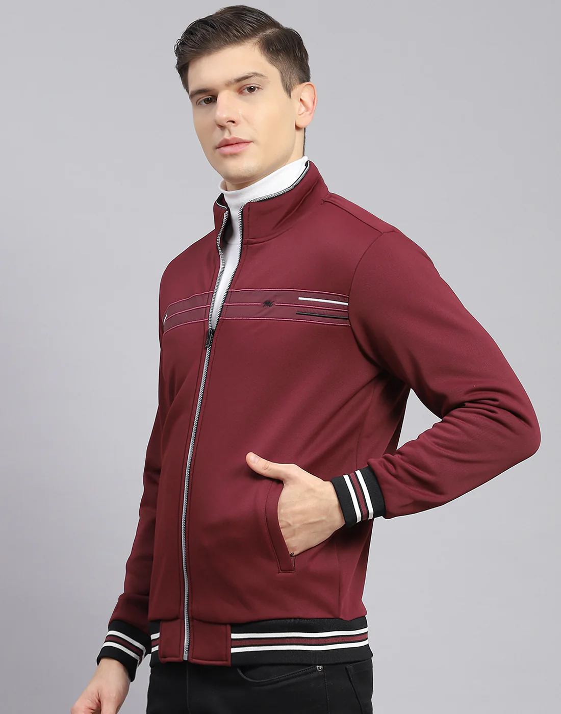 Men Maroon Solid Stand Collar Full Sleeve Sweatshirt - Image 4
