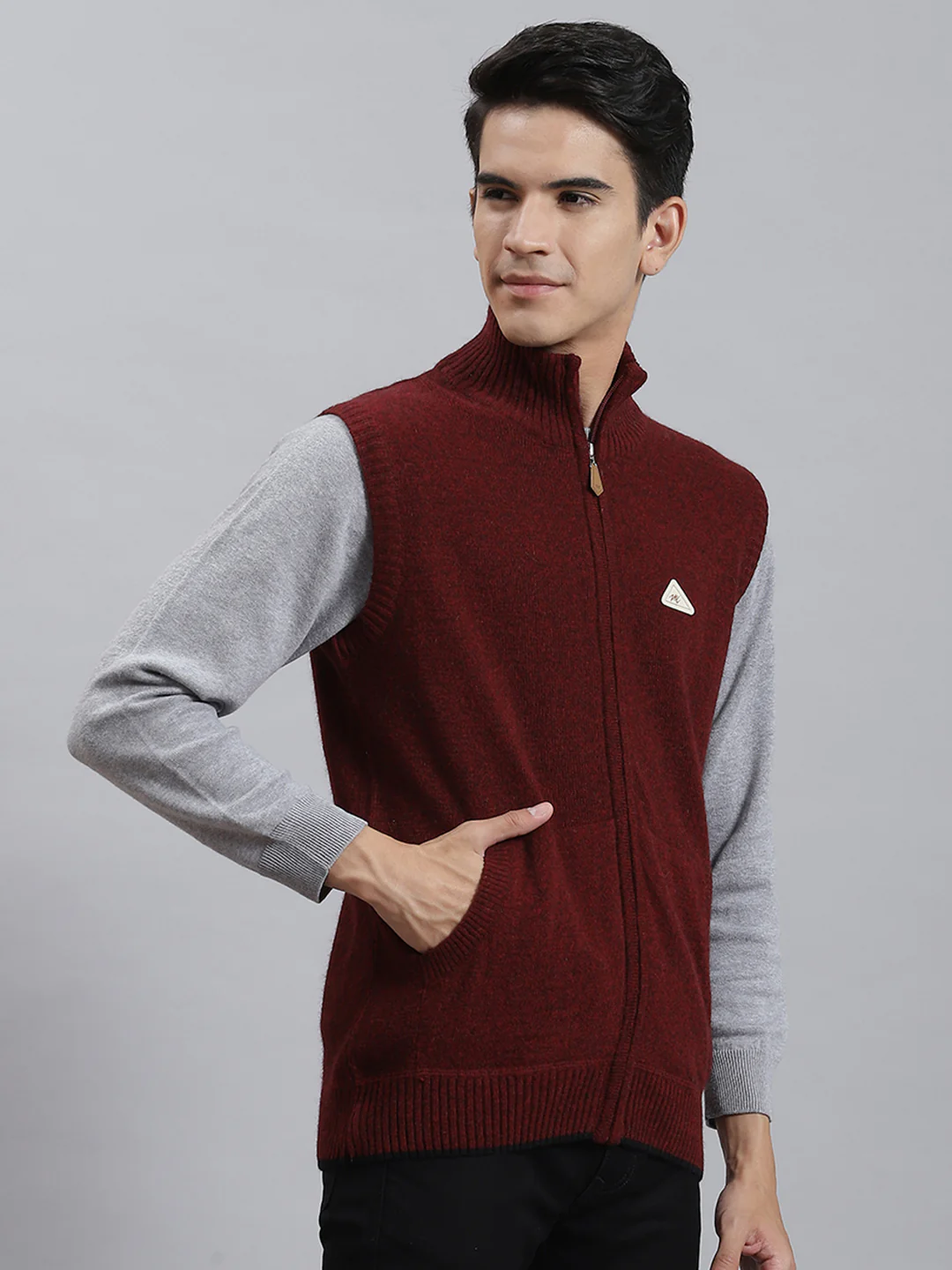 Men Maroon Solid Stand Collar Sleeveless Sweaters/Pullovers - Image 4