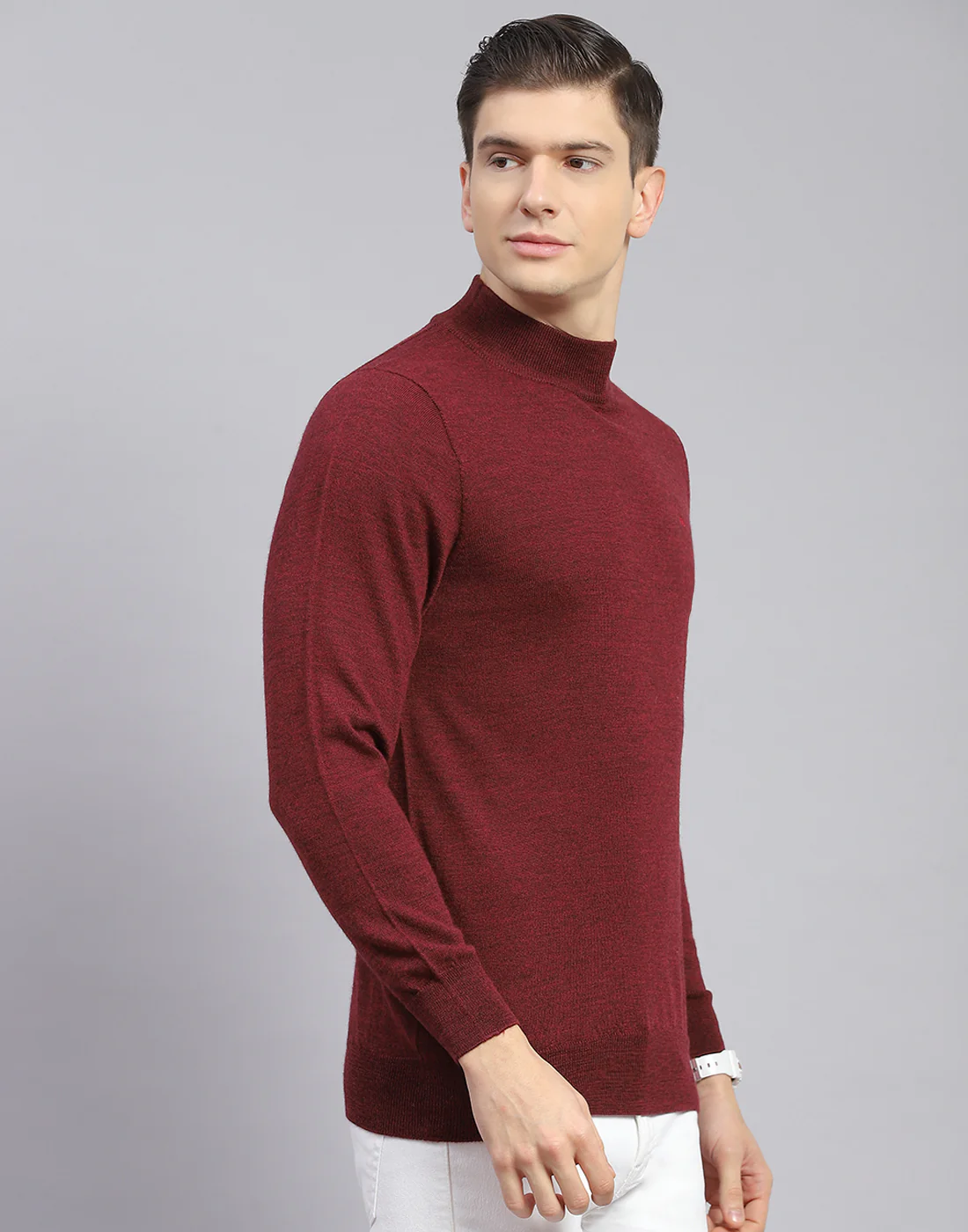 Men Maroon Solid T Neck Full Sleeve Sweater - Image 6