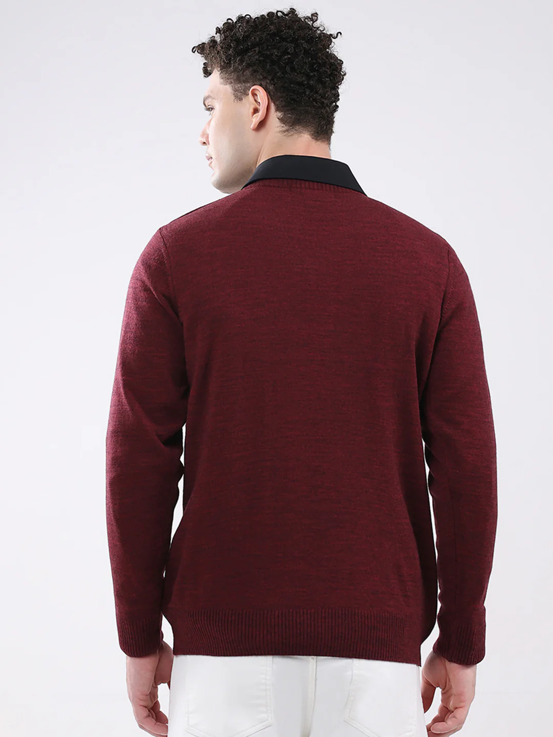 Men Maroon Solid V Neck Full Sleeve Pullover - Image 5