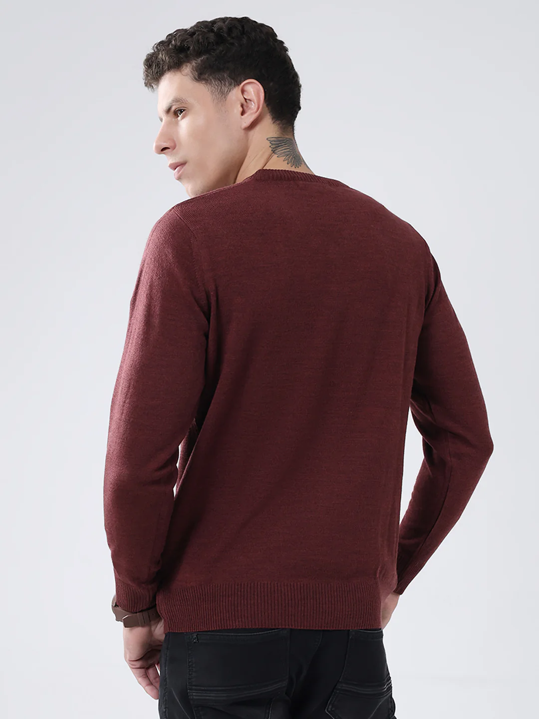 Men Maroon Solid V Neck Full Sleeve Pullover - Image 5