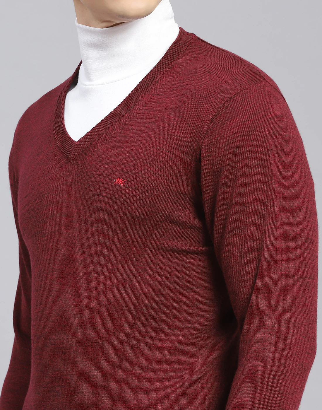 Men Maroon Solid V Neck Full Sleeve Sweater - Image 8