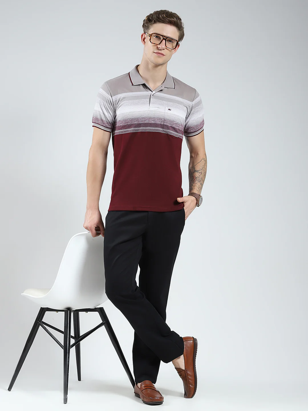 Men Maroon Stripe Collar Half Sleeve T-Shirt - Image 2