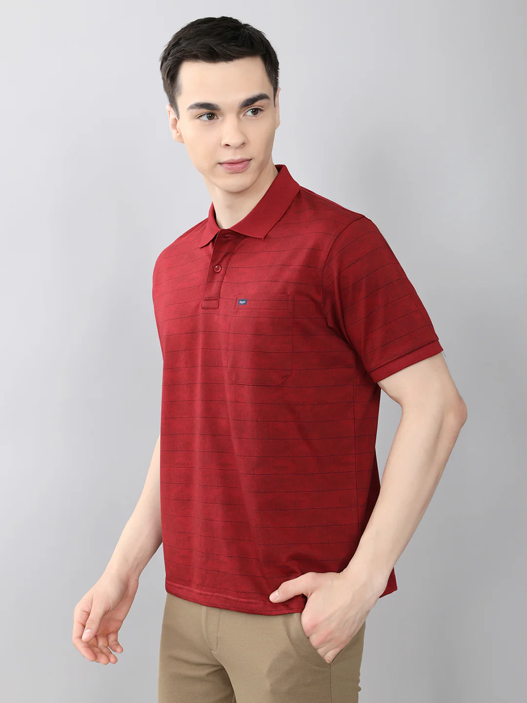 Men Maroon Stripe Collar Half Sleeve T-Shirt - Image 2