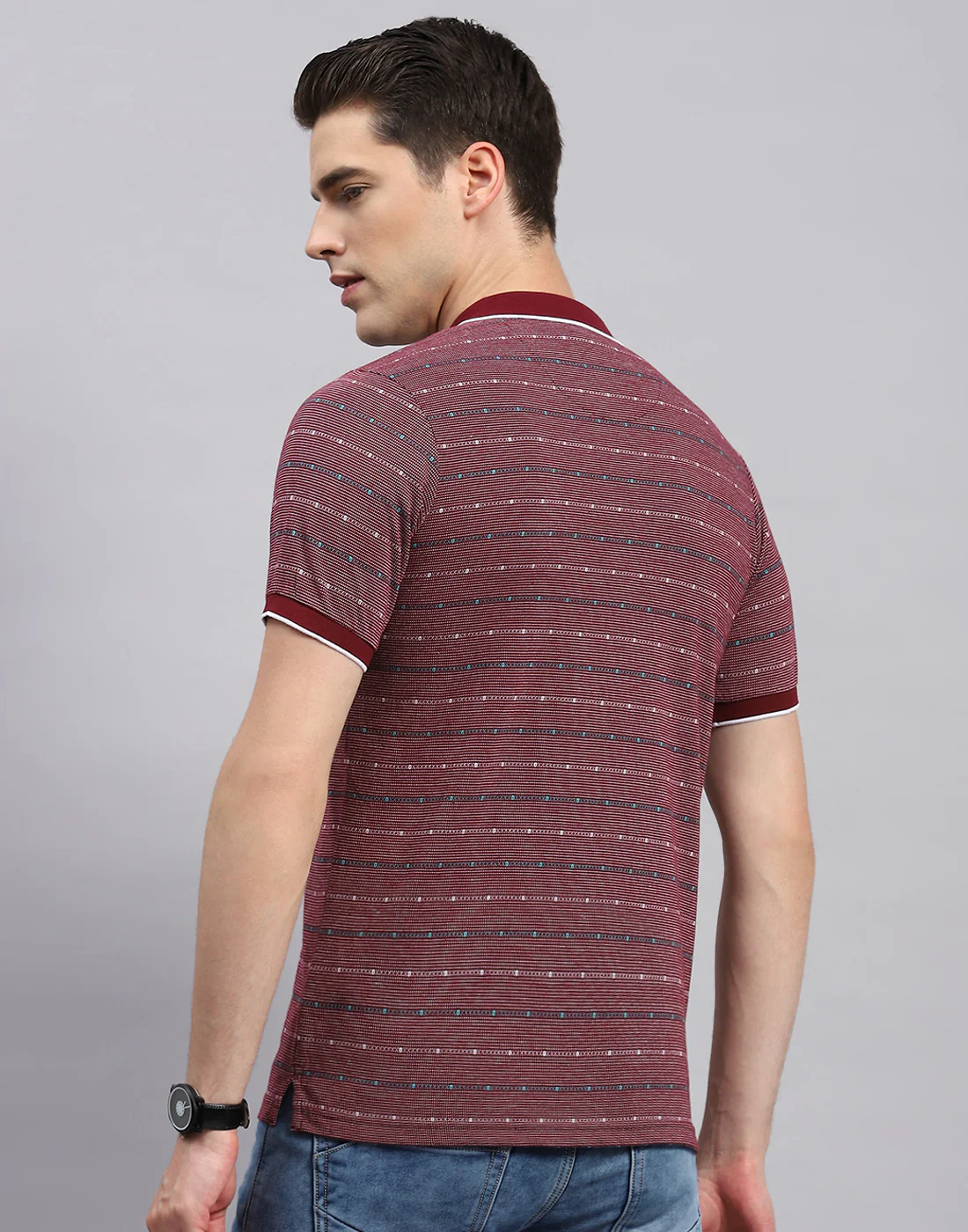 Men Maroon Stripe Collar Neck Half Sleeve T-Shirt - Image 5