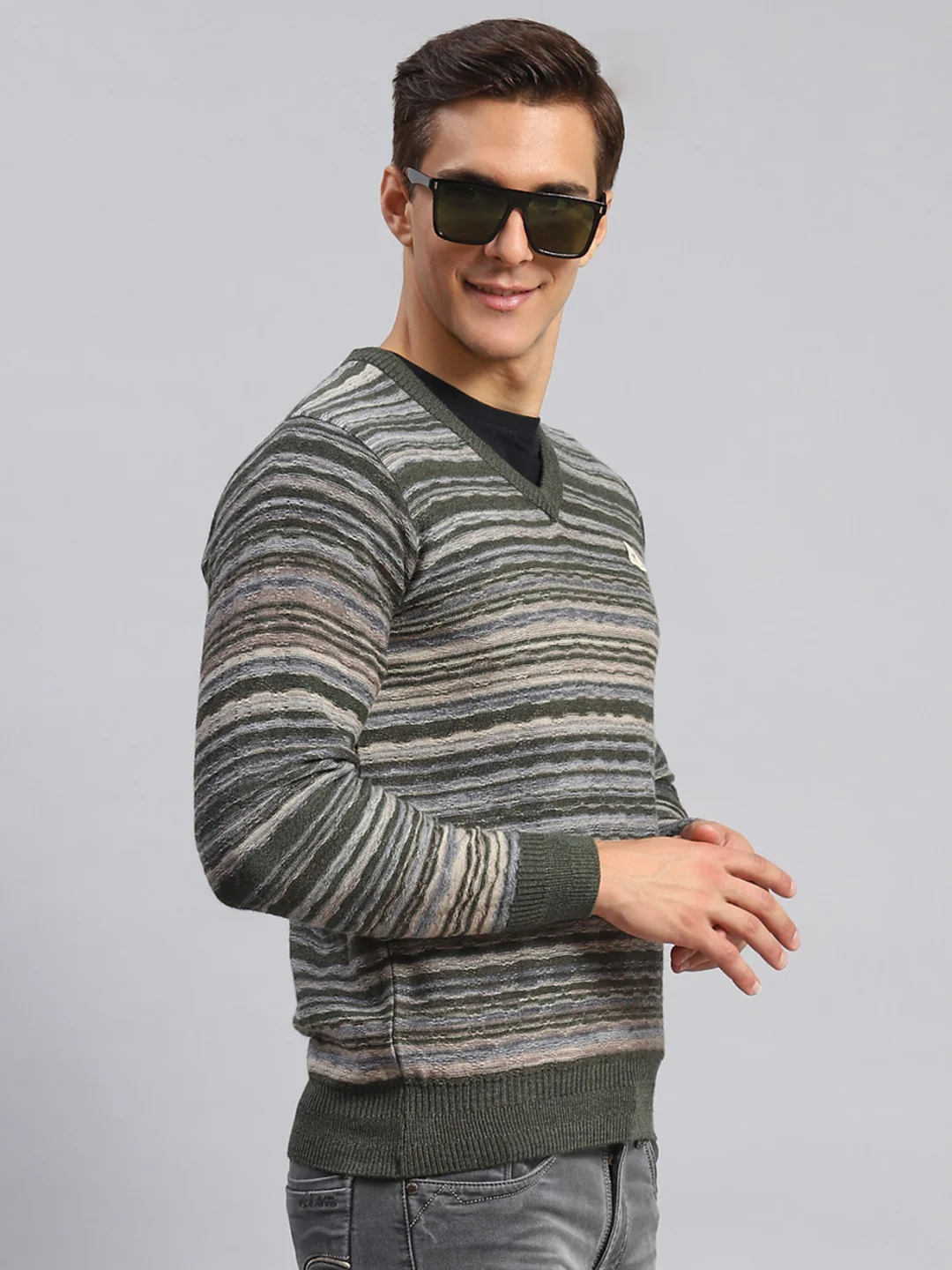 Men Multicolor Self Design V Neck Full Sleeve Sweaters/Pullovers - Image 4