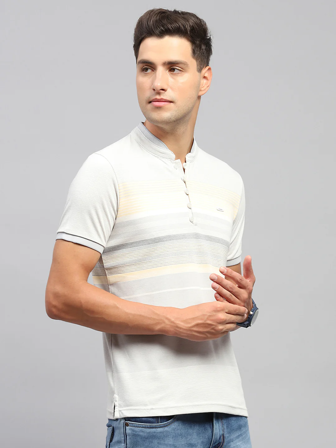 Men Multicolor Stripe Mandarin Neck Half Sleeve T-Shirt - Image 4