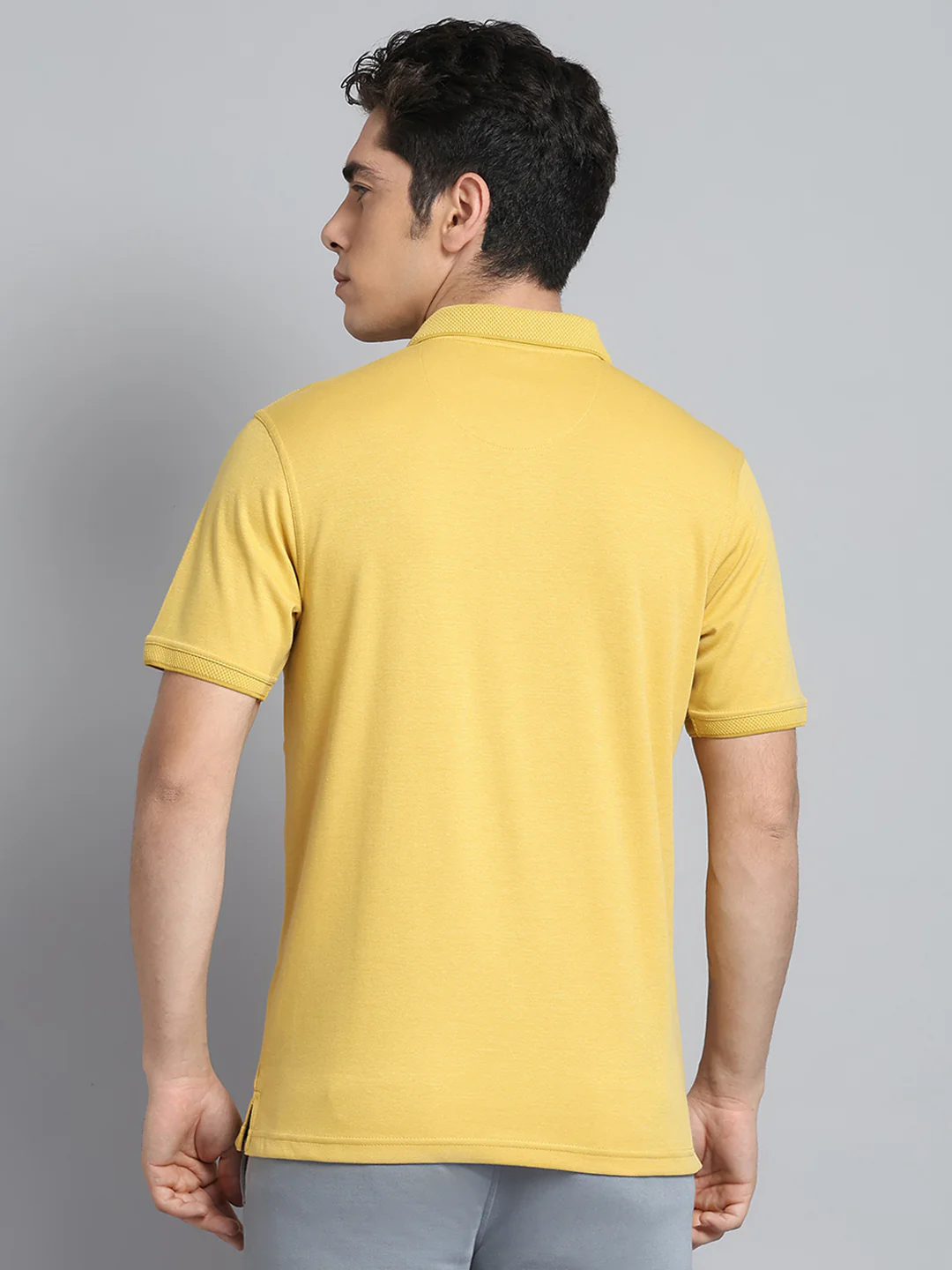 Men Mustard Solid Collar Half Sleeve T-Shirt - Image 5