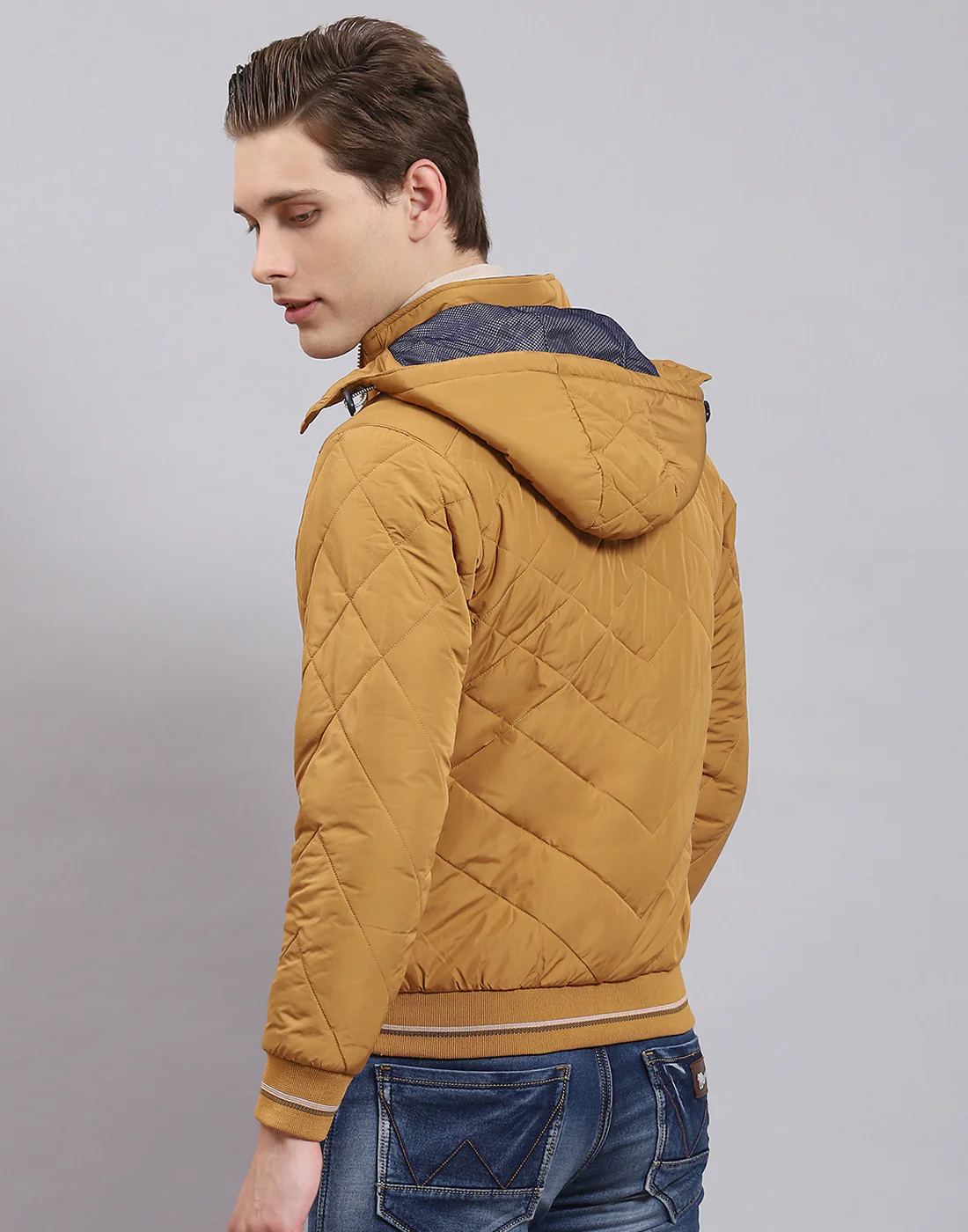 Men Mustard Solid Hooded Full Sleeve Jacket - Image 6