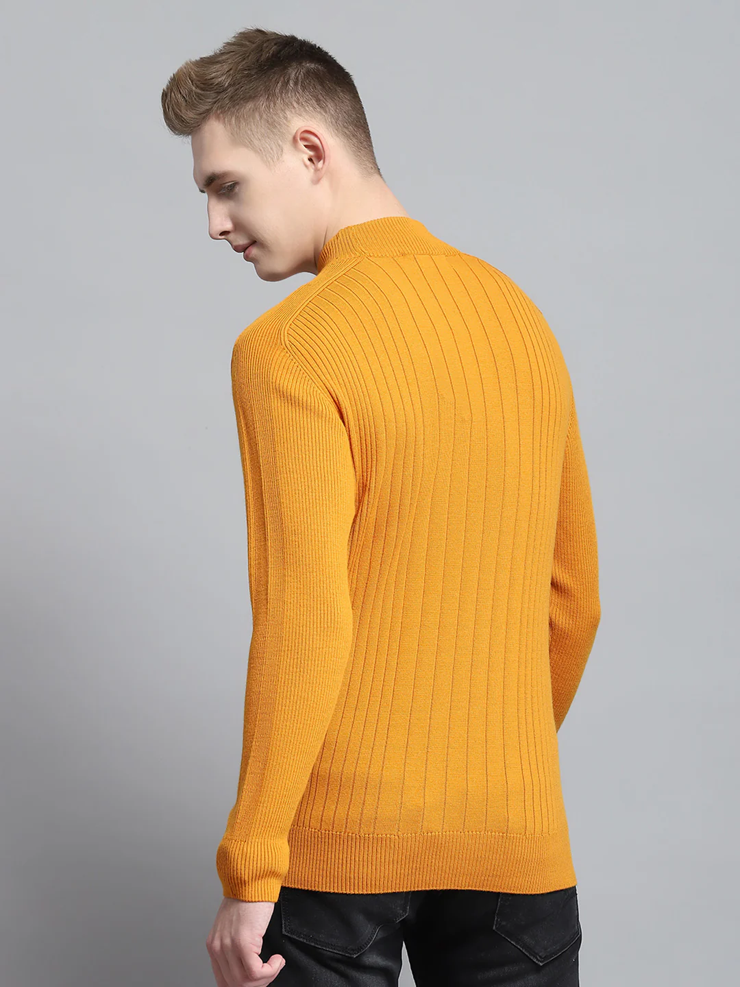 Men Mustard Solid Mock Neck Full Sleeve Pullover - Image 5