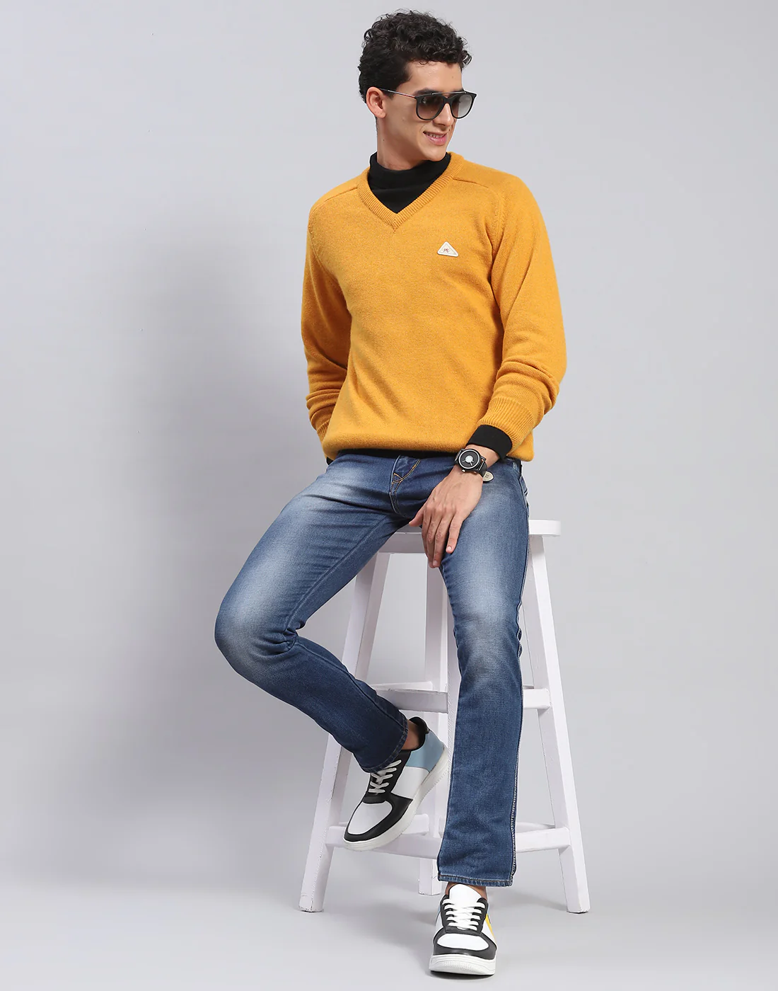 Men Mustard Solid V Neck Full Sleeve Pullover - Image 2