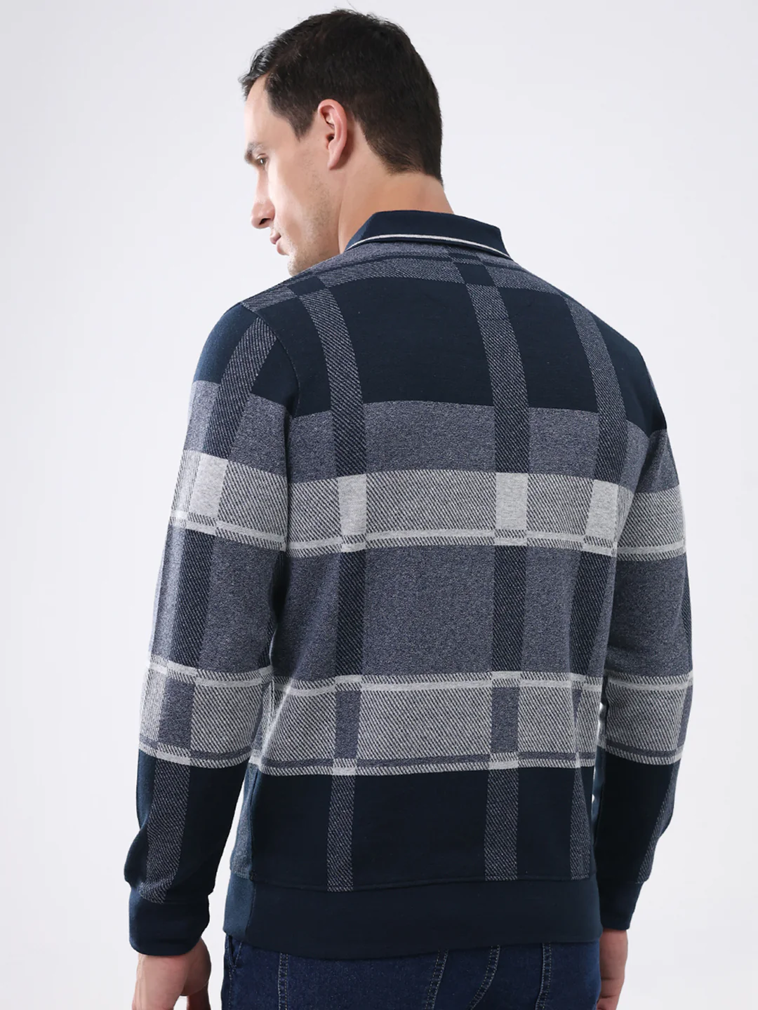 Men Navy Blue Abstract Collar Full Sleeve Winter T-Shirt - Image 5