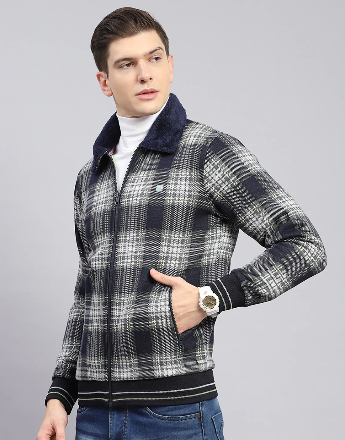 Men Navy Blue Check Collar Full Sleeve Sweatshirt - Image 4