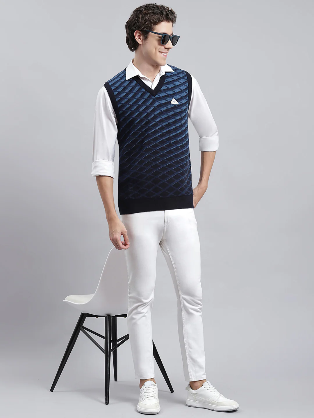Men Navy Blue Jaquard Sweater - Image 5