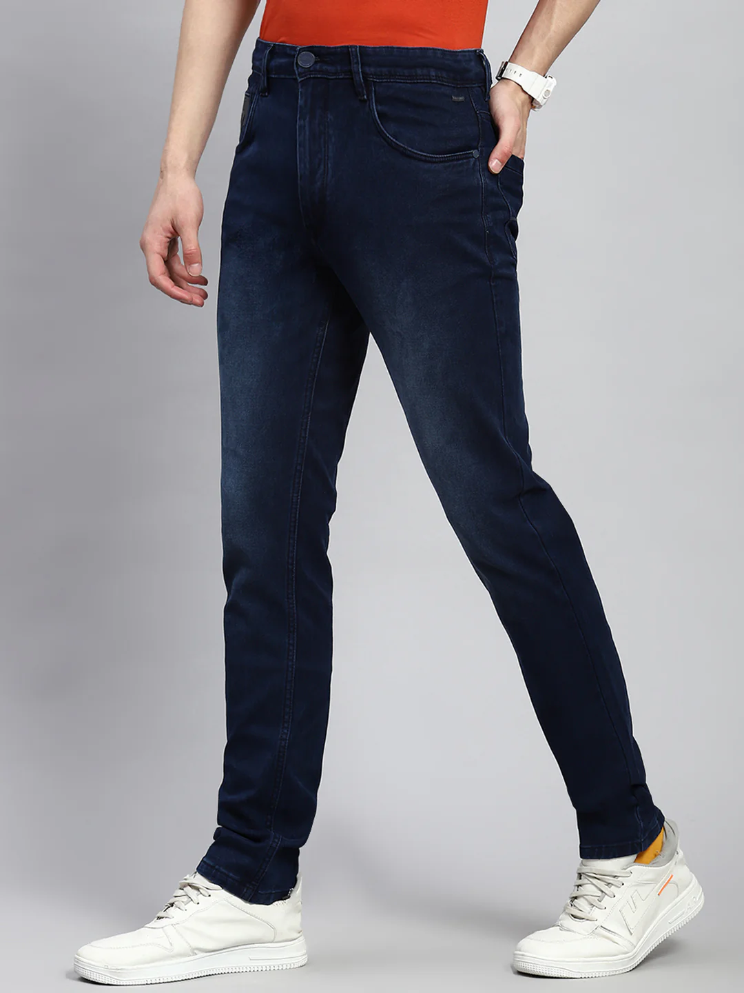 Men Navy Blue Narrow Fit Denim - Image 4