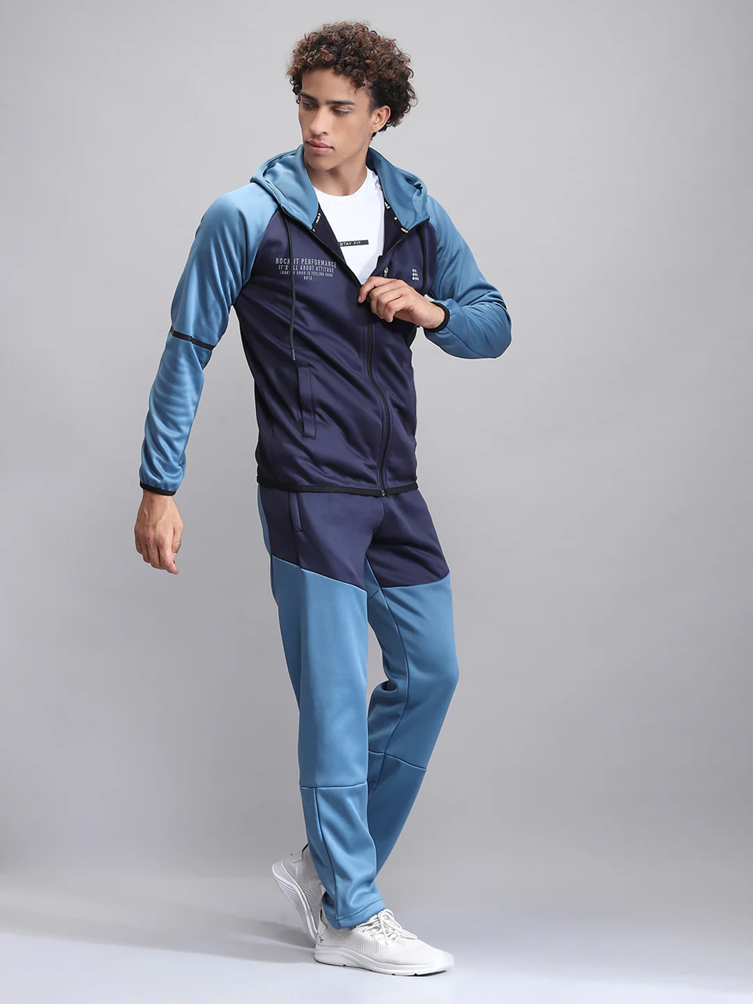 Rock.it Men Navy Blue Printed Hooded Full Sleeve Winter Tracksuit - Image 4