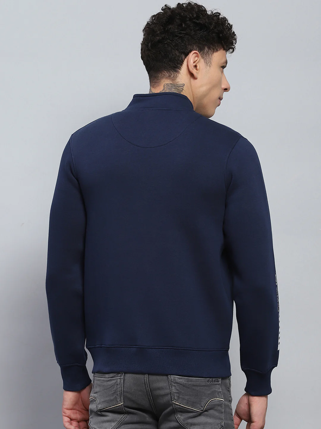 Men Navy Blue Printed Mock Neck Full Sleeve Sweatshirt - Image 5