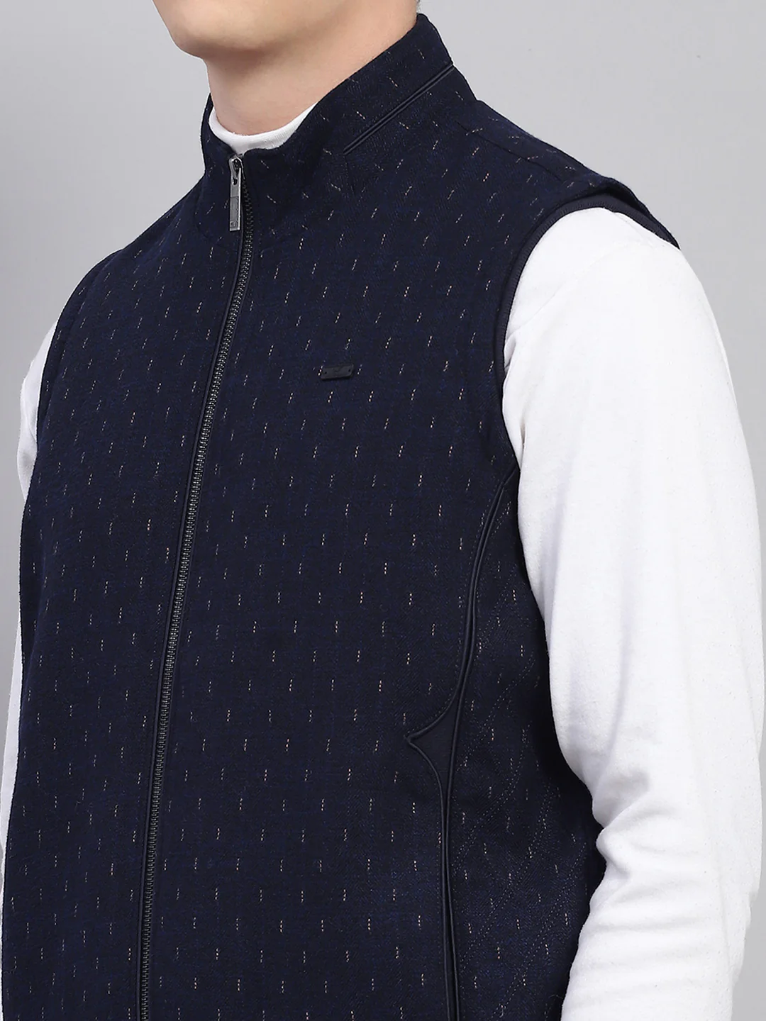 Men Navy Blue Printed Mock Neck Sleeveless Jacket - Image 6