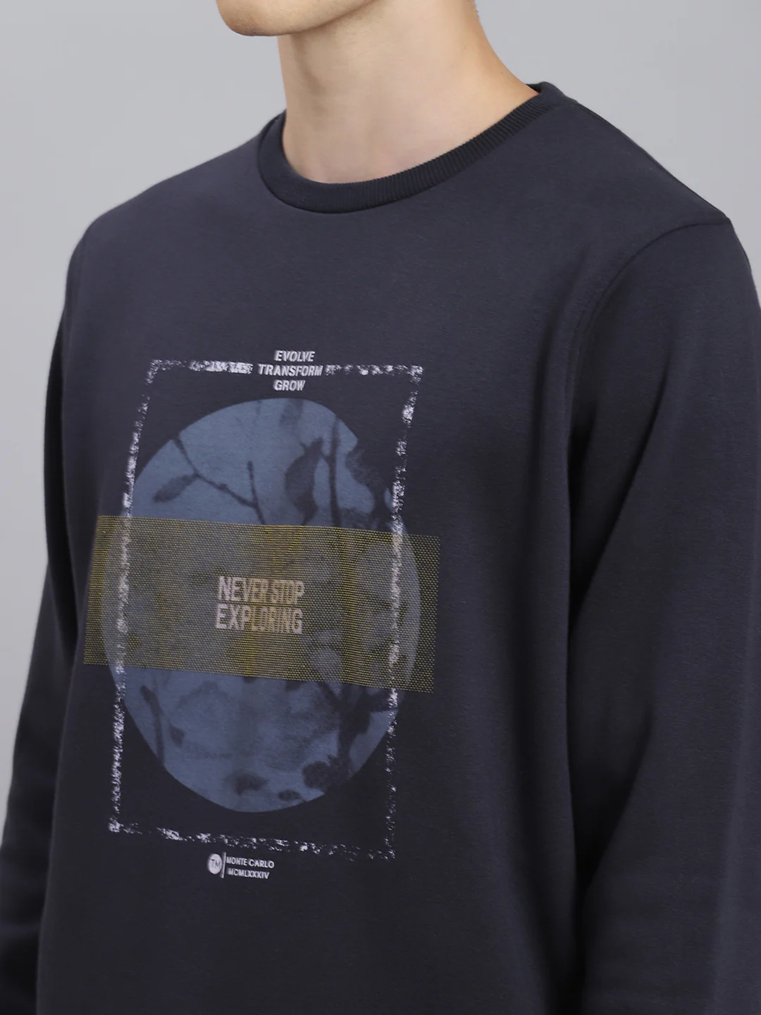 Men Navy Blue Printed Round Neck Full Sleeve Sweatshirt - Image 6