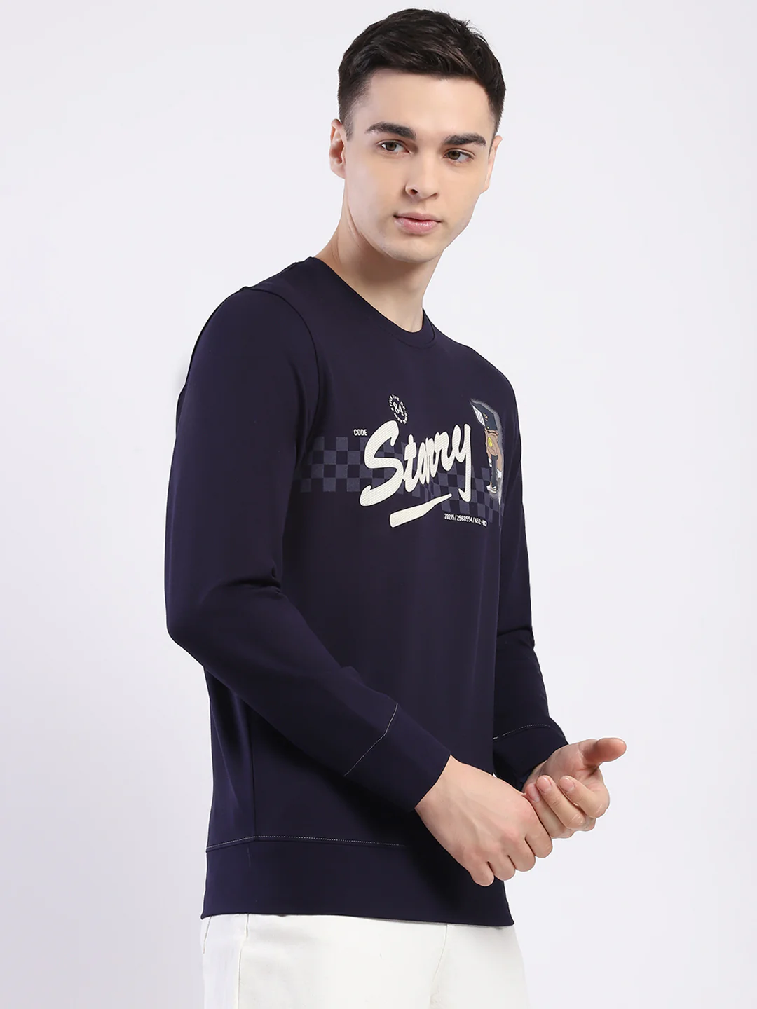 Men Navy Blue Printed Round Neck Full Sleeve Sweatshirt - Image 4