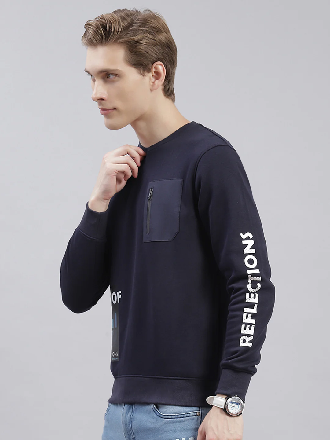 Men Navy Blue Printed Round Neck Full Sleeve Sweatshirts - Image 4
