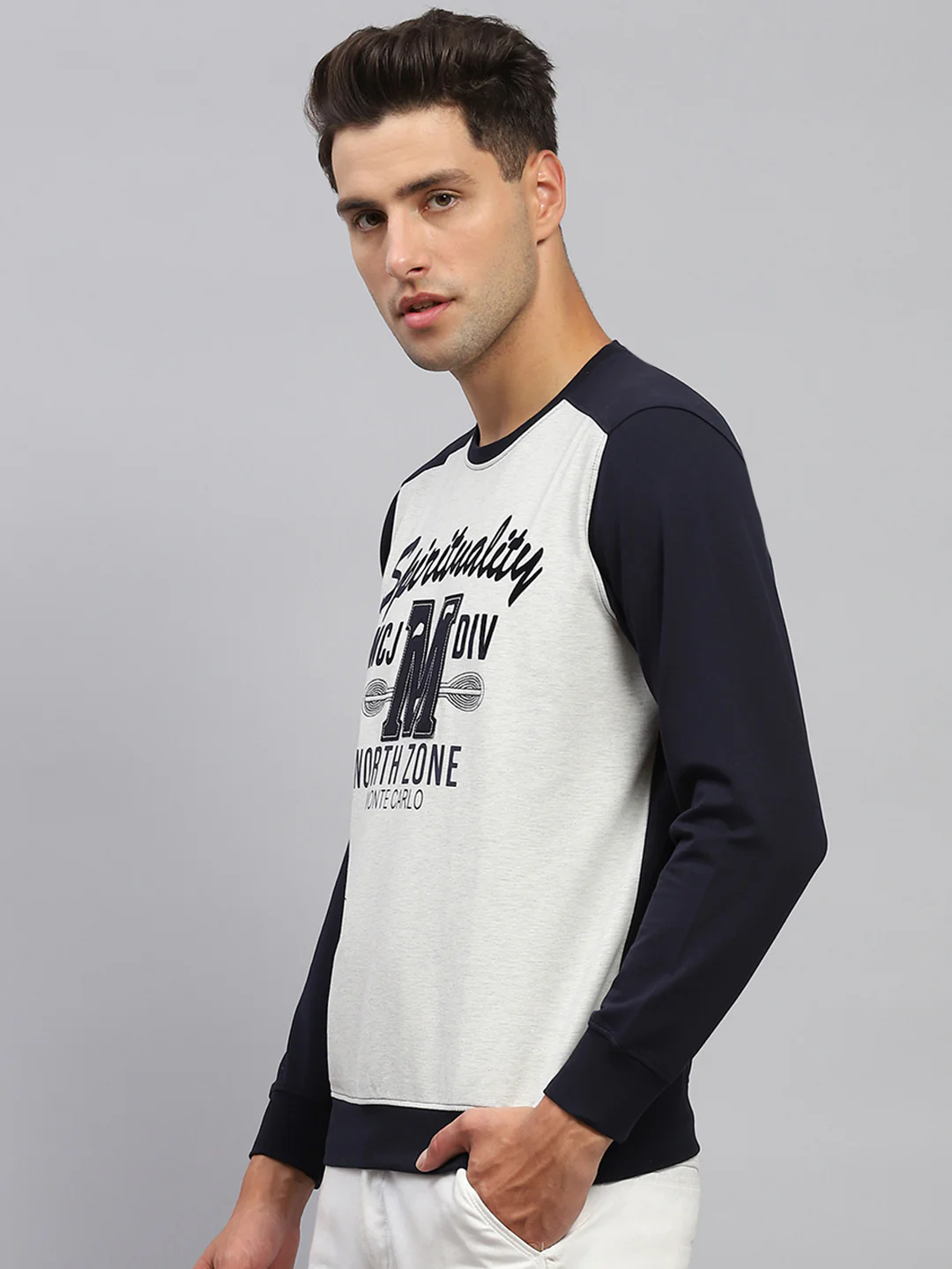 Men Navy Blue Printed Round Neck Full Sleeve T-Shirt - Image 3