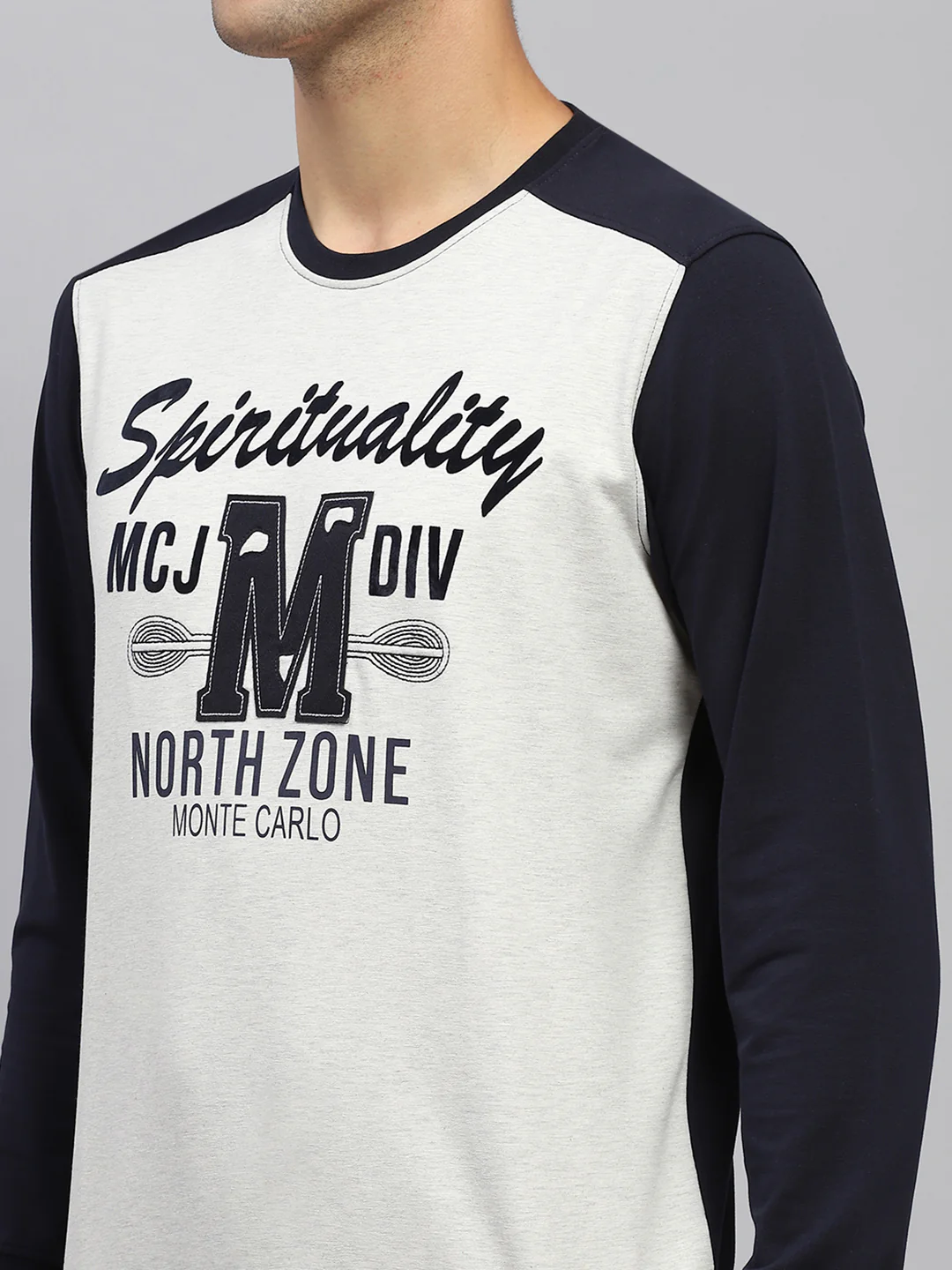 Men Navy Blue Printed Round Neck Full Sleeve T-Shirt - Image 6