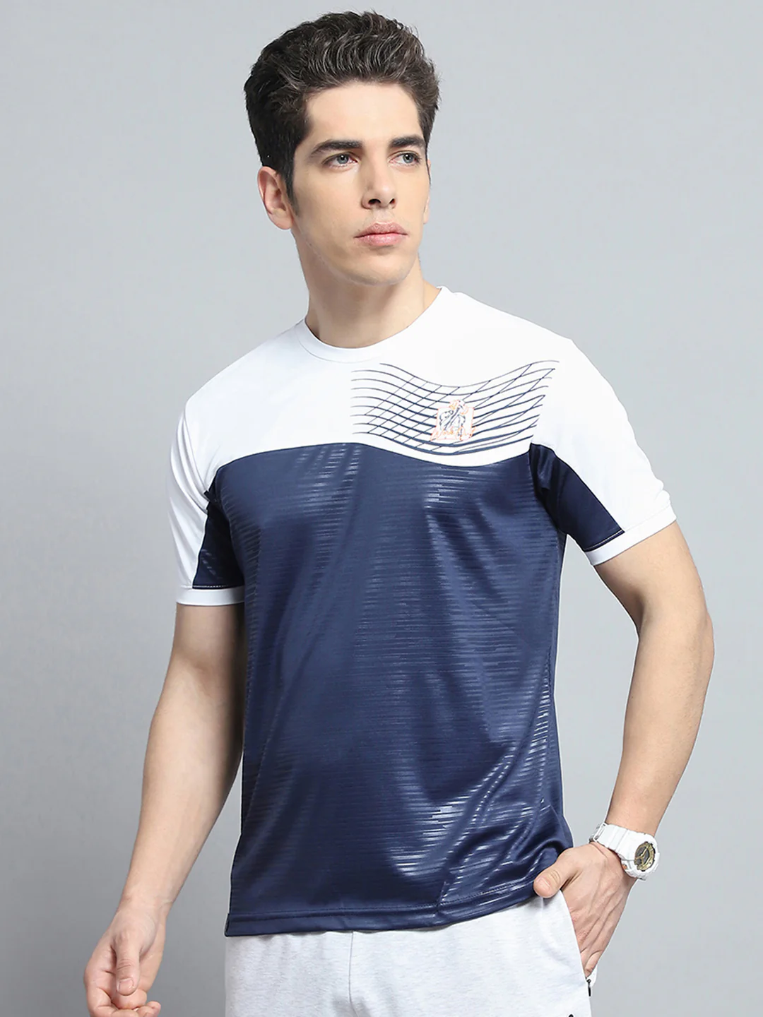 Men Navy Blue Printed Round Neck Half Sleeve T-Shirt - Image 3