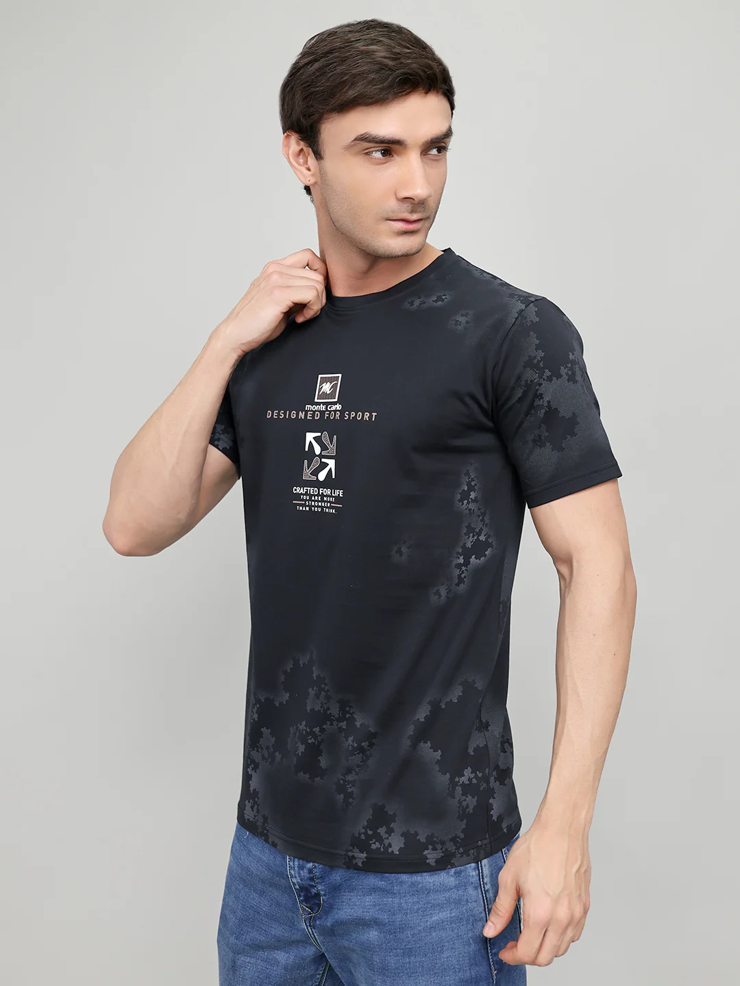 Men Navy Blue Printed Round Neck Half Sleeve T-Shirt - Image 2