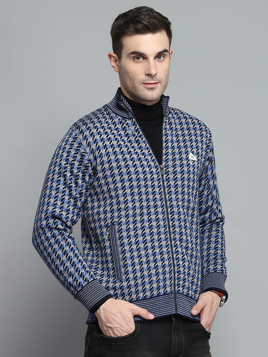 Men Navy Blue Self Design Mock Neck Full Sleeve Jacket - Image 4