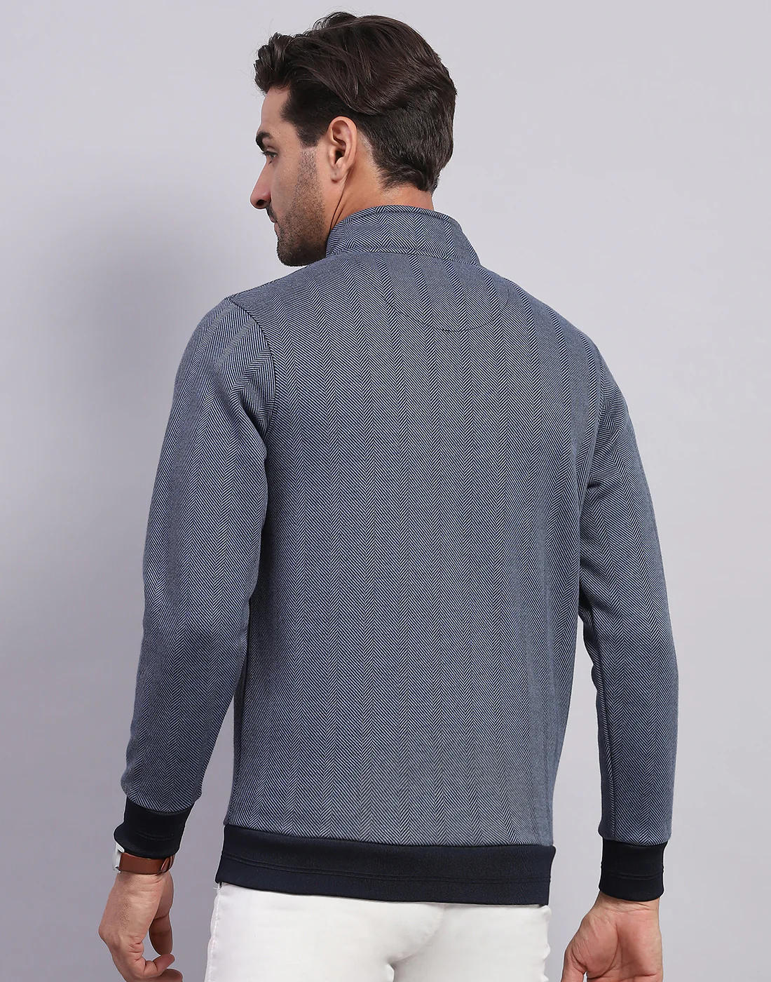 Men Navy Blue Self Design Mock Neck Full Sleeve Sweatshirt - Image 5
