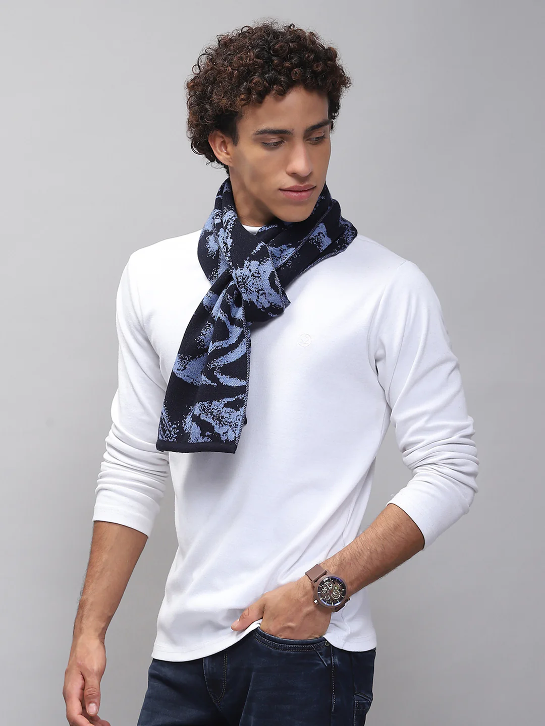 Men Navy Blue Self Design Muffler - Image 3
