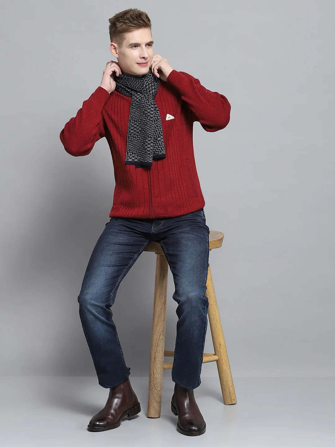 Men Navy Blue Self Design Muffler - Image 2