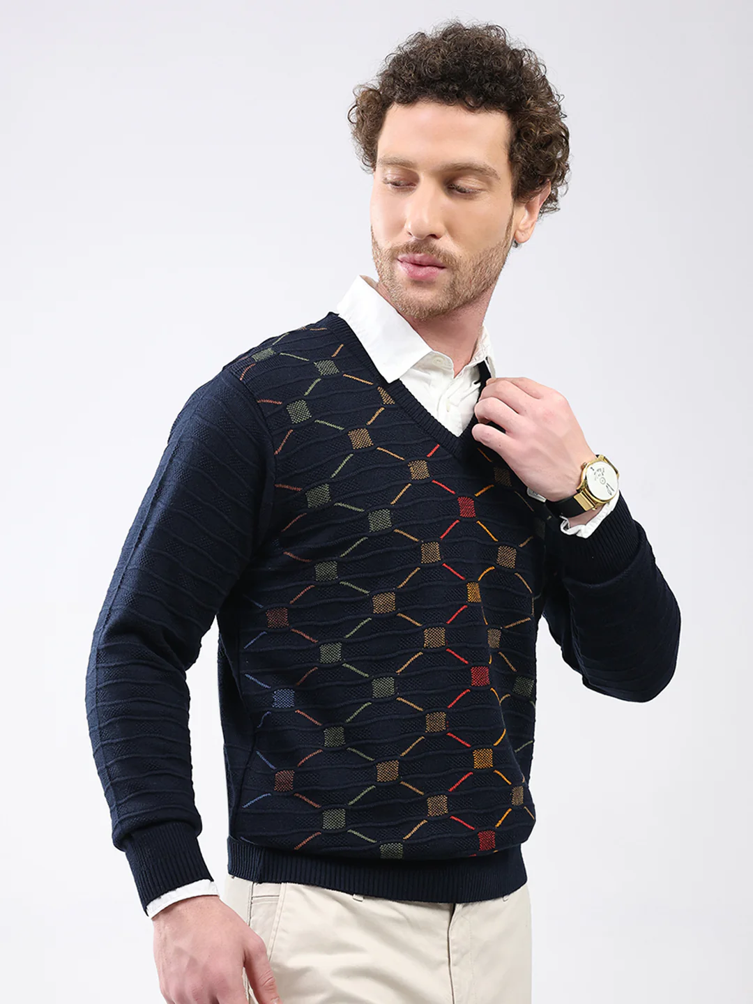 Men Navy Blue Self Design V Neck Full Sleeve Pullover - Image 4