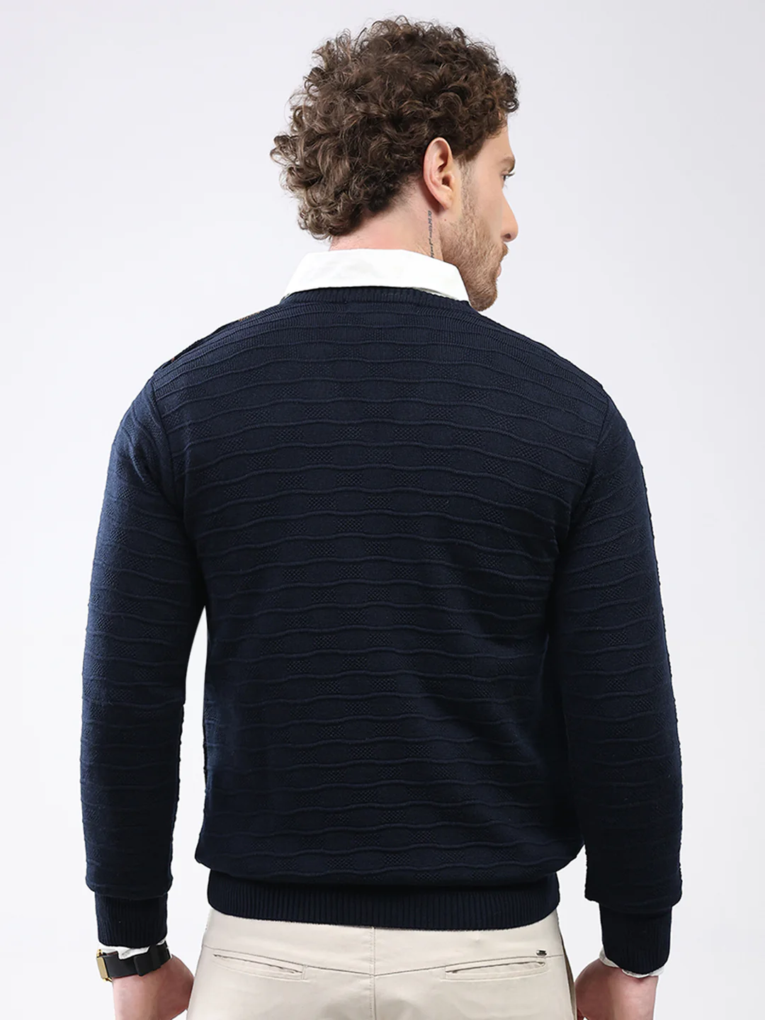 Men Navy Blue Self Design V Neck Full Sleeve Pullover - Image 5