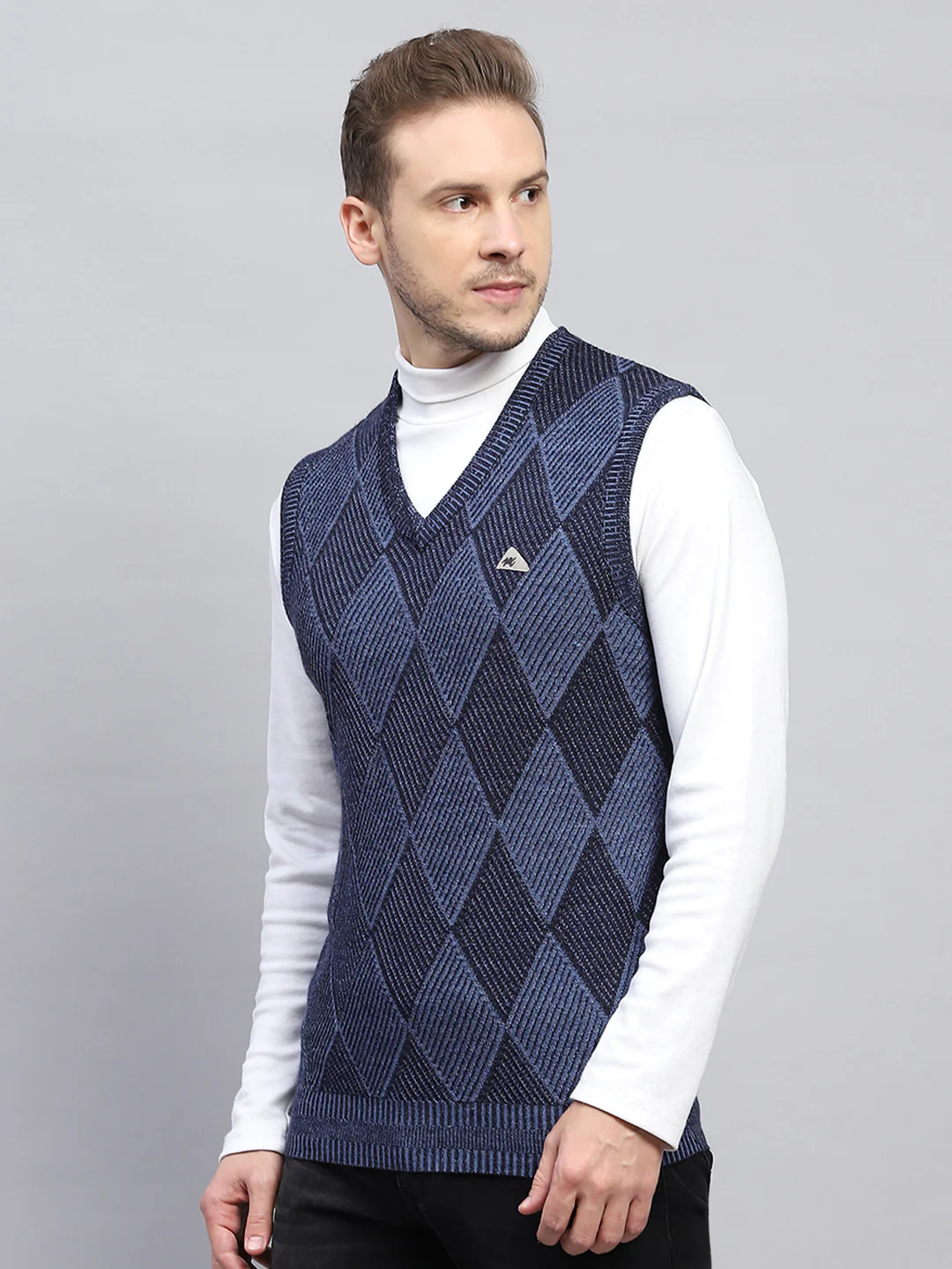 Men Navy Blue Self Design V Neck Sleeveless Sweater - Image 3
