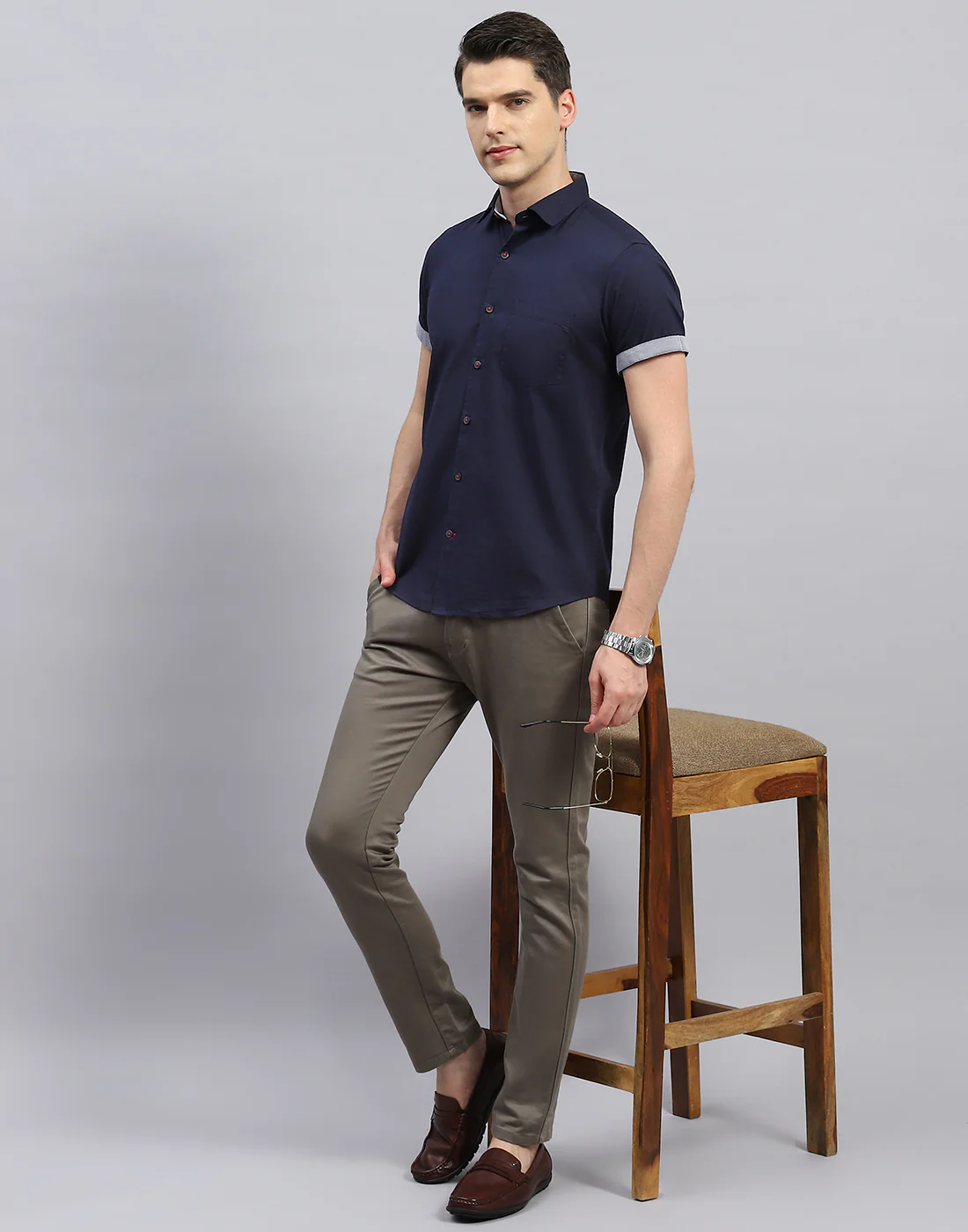Men Navy Blue Solid Collar Half Sleeve Shirt - Image 2