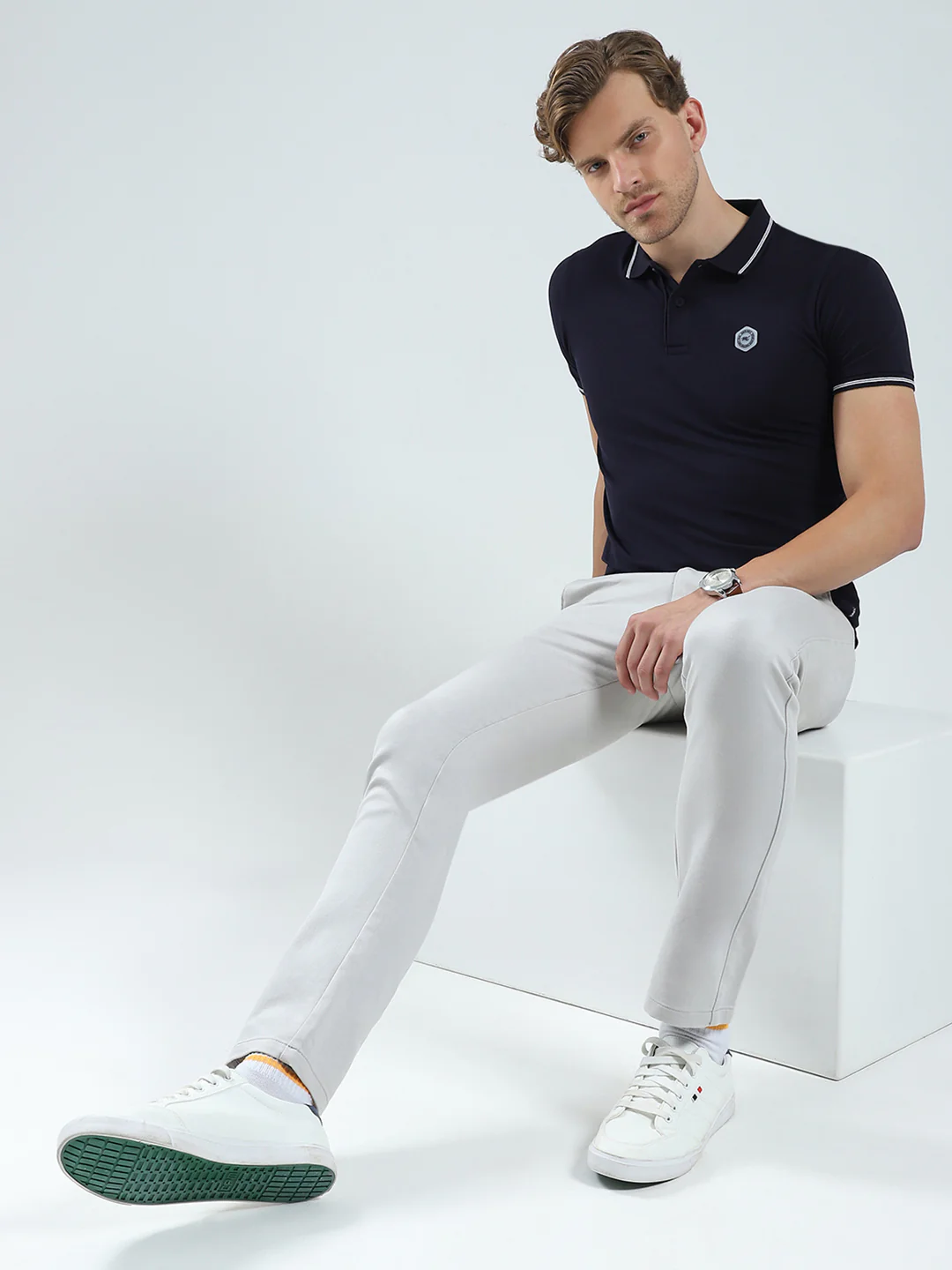 Men Navy Blue Solid Collar Half Sleeve T-Shirt - Image 2