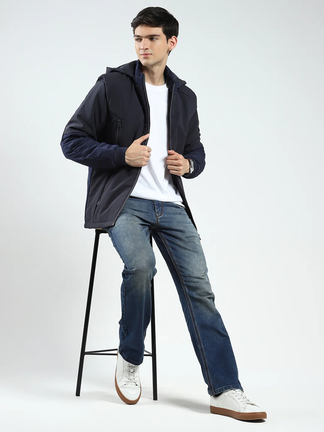 Men Navy Blue Solid Detachable Hood Full Sleeve Jacket - Image 2